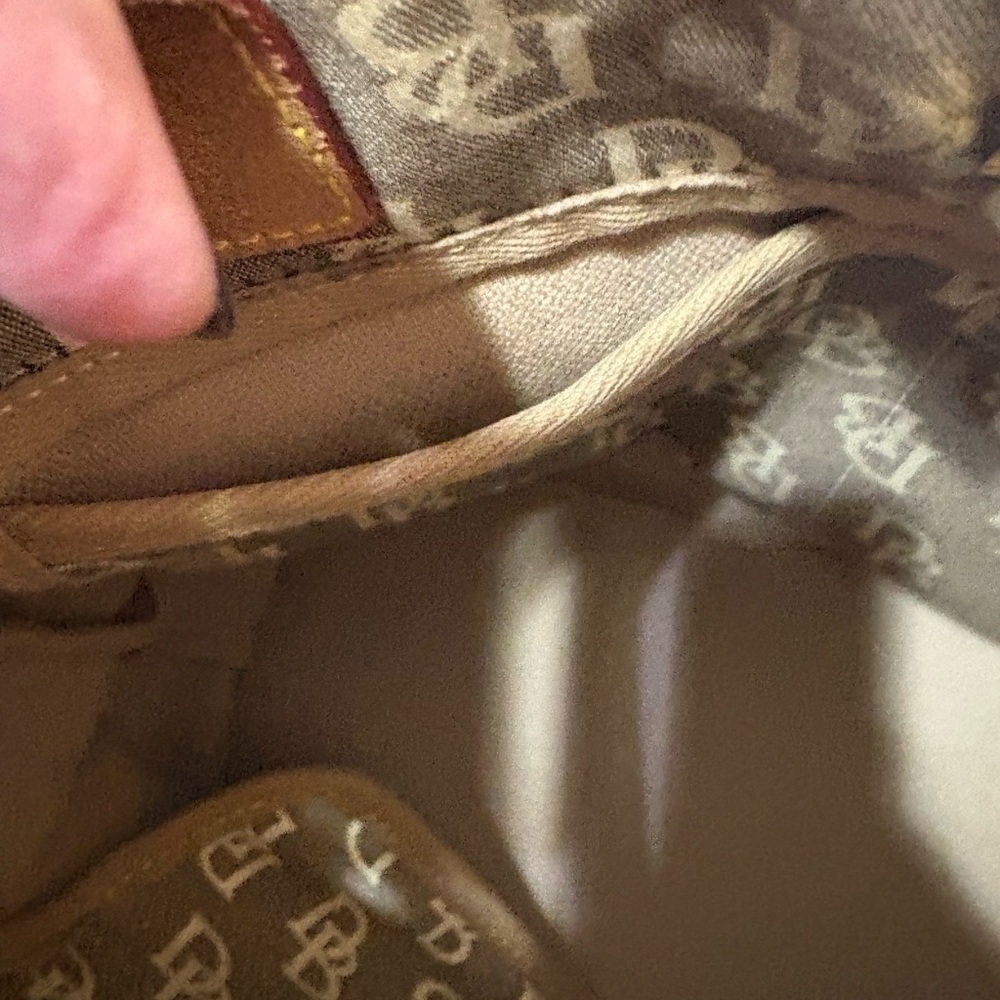 Dooney & Bourke Signature Brown & Tan Tassel Handbag. - Picture 7 of 8